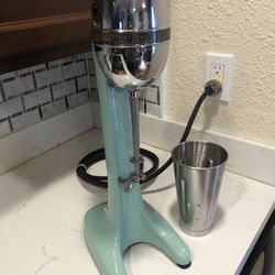 1950’s Hamilton Beach Number 30 Milkshake Mixer