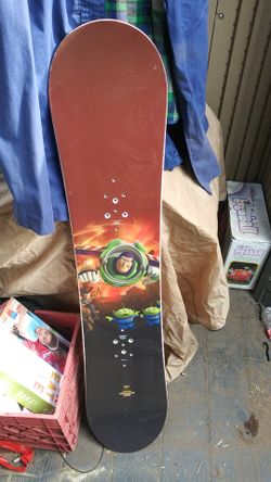 Toy storry snow board like new