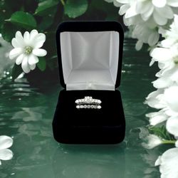 Platinum Two Piece Round Diamonds Ring Set.