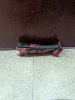 MILWAUKEE M:2626-20 MULTI TOOL