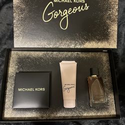 Michael Kors Women’s Perfume Set 