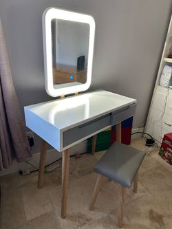 Vanity with light mirror