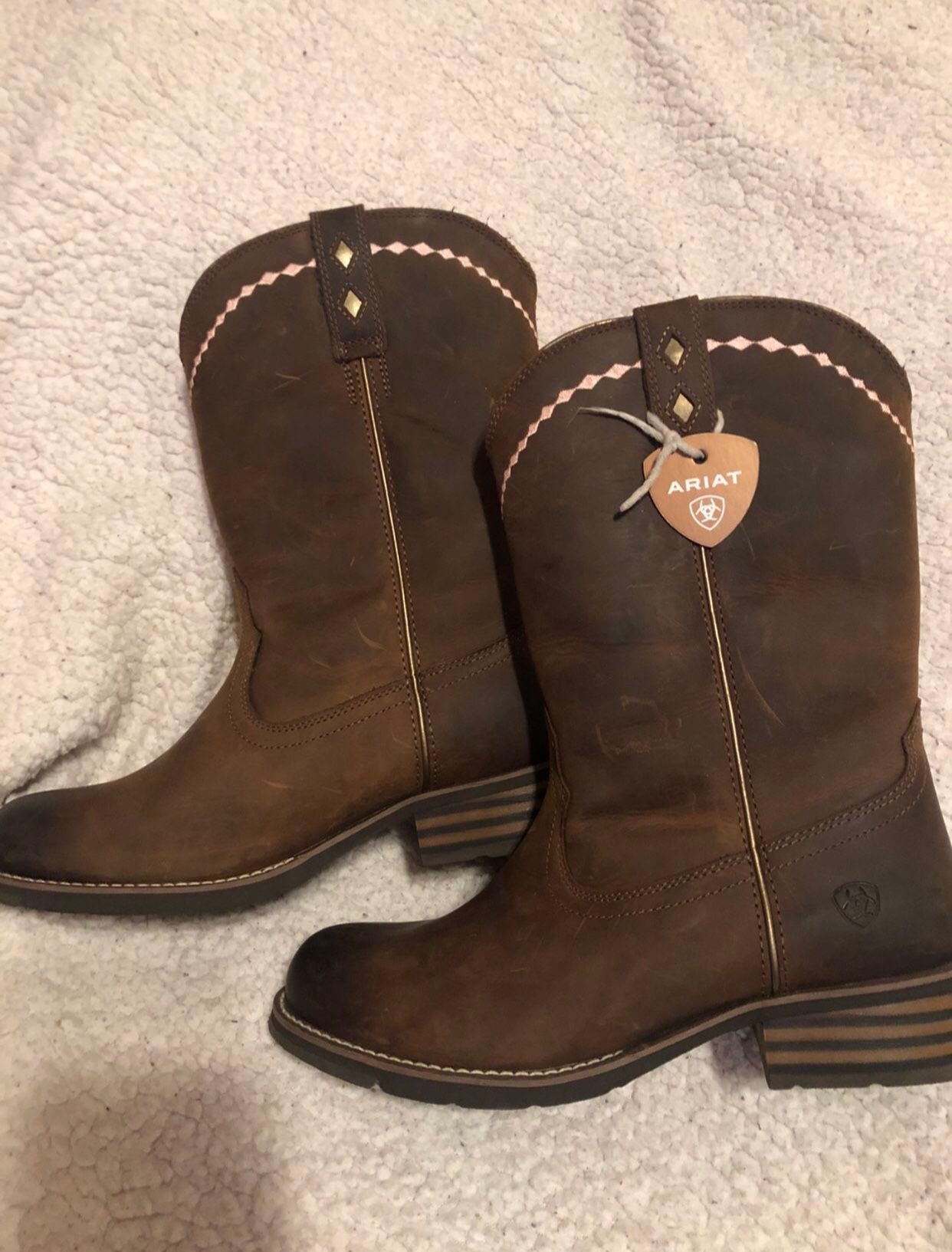 Ariat Boots For Women’s 