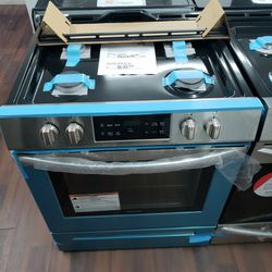 Frigidaire Gas Range Stove In Black And Stainless Steel 