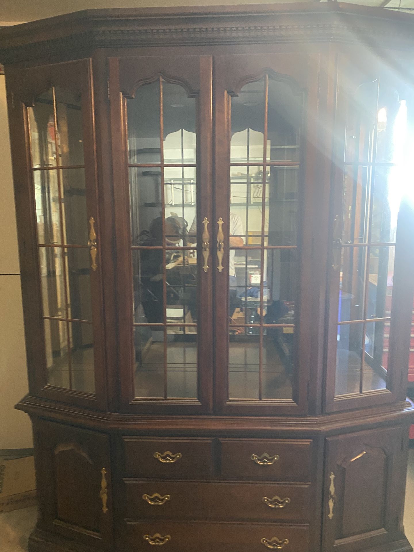 Thomasville China Cabinet