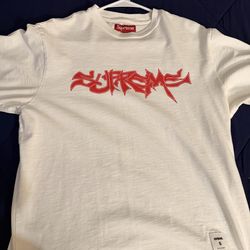 Supreme tee