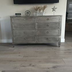 Restoration Hardware Bedroom Set 