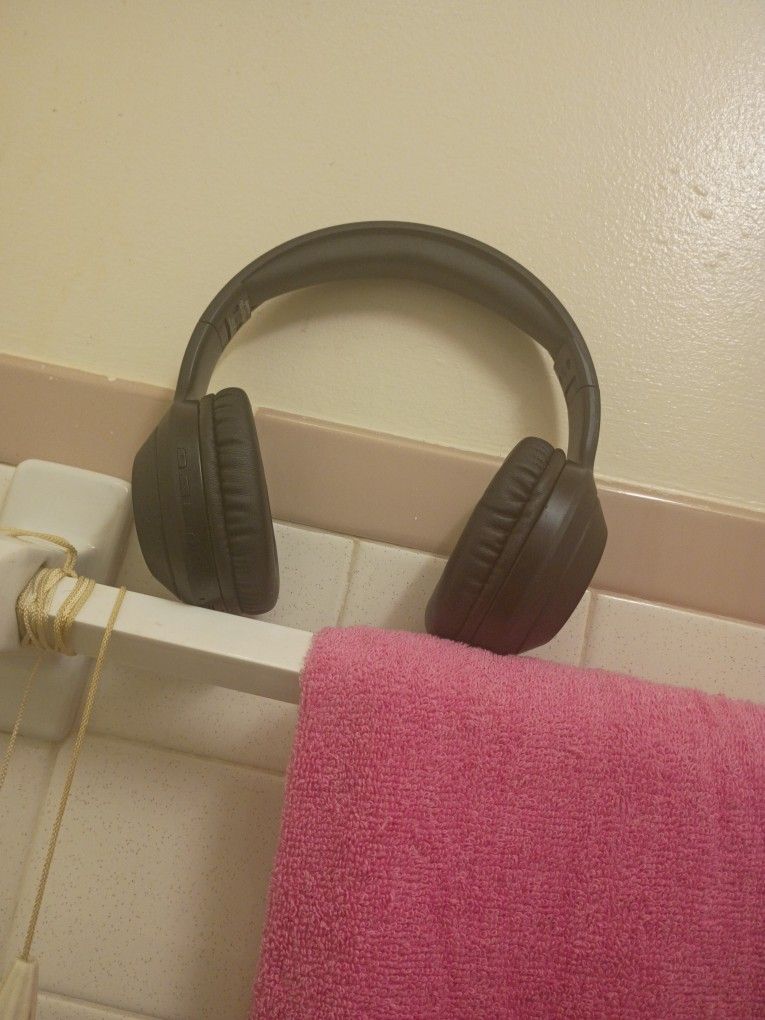 Sentry Bluetooth Headphones