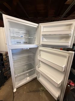 Frigidaire Refrigerator