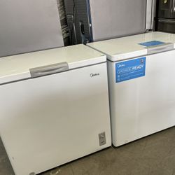 Media 7 Cu Chest Freezer In White 