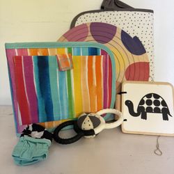 Lovevery Looker Kit (0-12 Weeks)