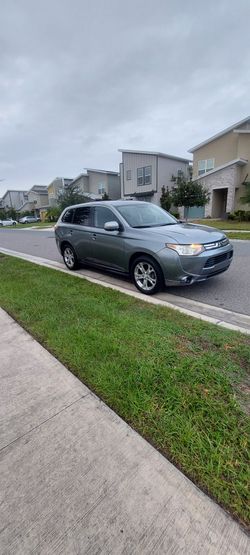 2014 Mitsubishi Outlander