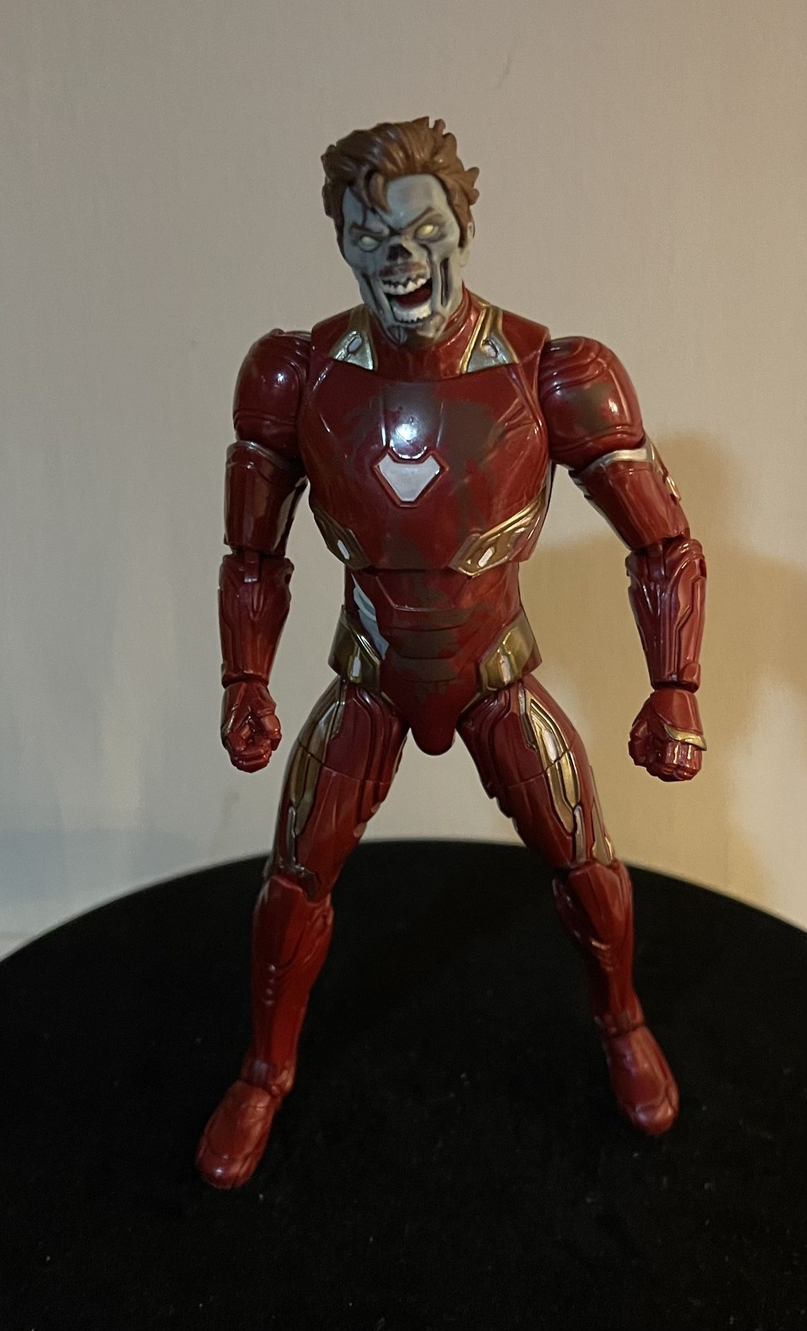 ZOMBIE IRON MAN Marvel Legends Multiverse Madness