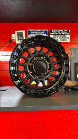 Kmc 18x9 8x180 offset 0