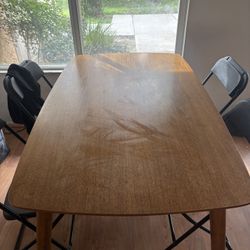 Wood Dining Table – Seats Up to 6