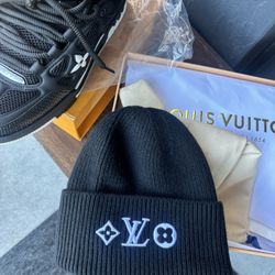 Louis Vuitton Beanie Black 
