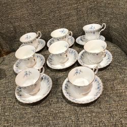 Set Of 16 PC Royal Albert Memory Lane Tea Cups  & Saucer