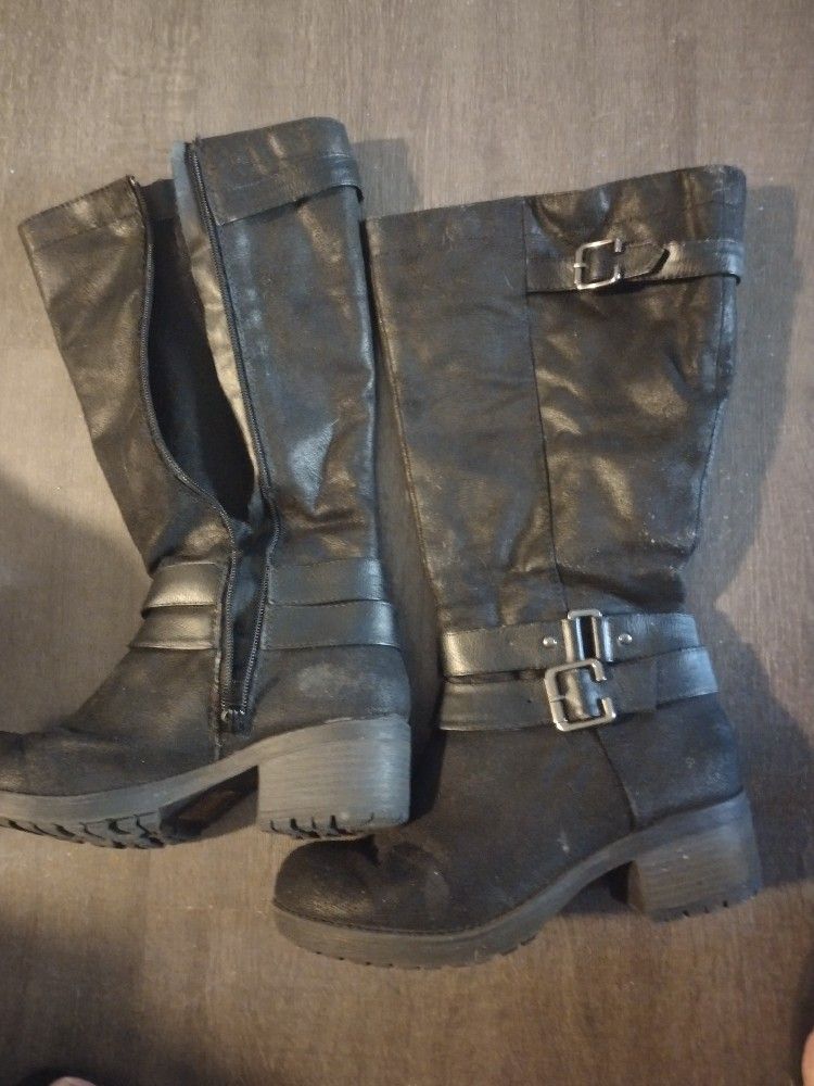 Ladies Boots 