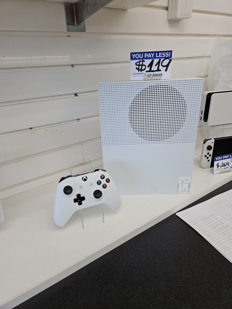 Xbox One S 