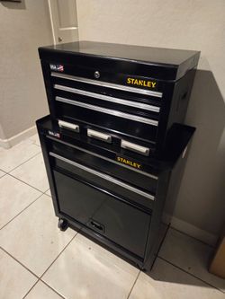 Stanley 100 Series 26-in. 5-Drawer Tool Chest and Cabinet Combination
