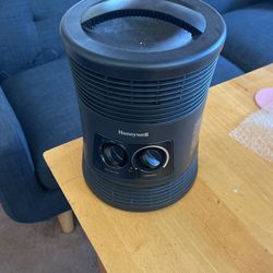 Honeywell Circular Space Heater Works Great