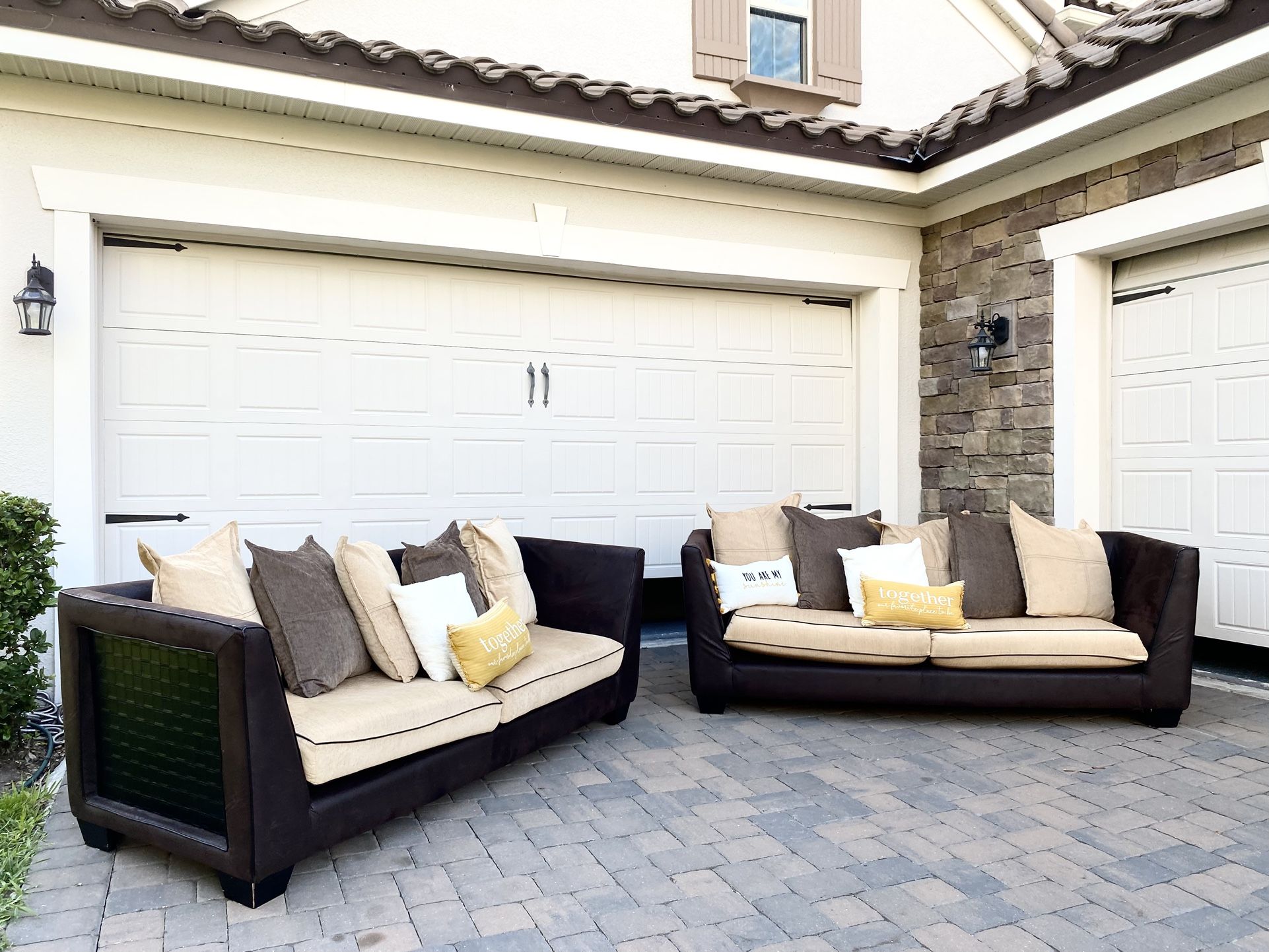 Accent Estate Couches 