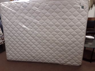 Queen Spring Reversible Mattress