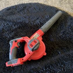 Milwaukee M18 18V Lith-Ion Cordless Compact Blower