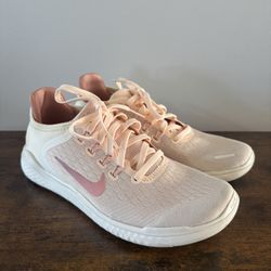 Women Nike 7.5