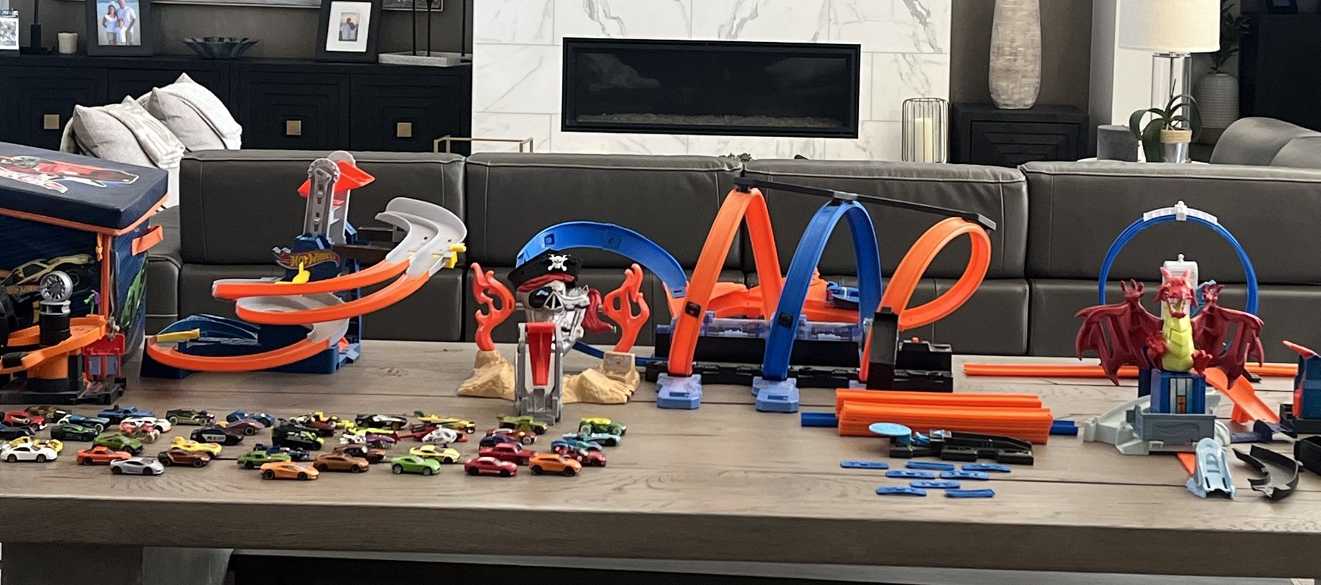 Hot Wheel Set