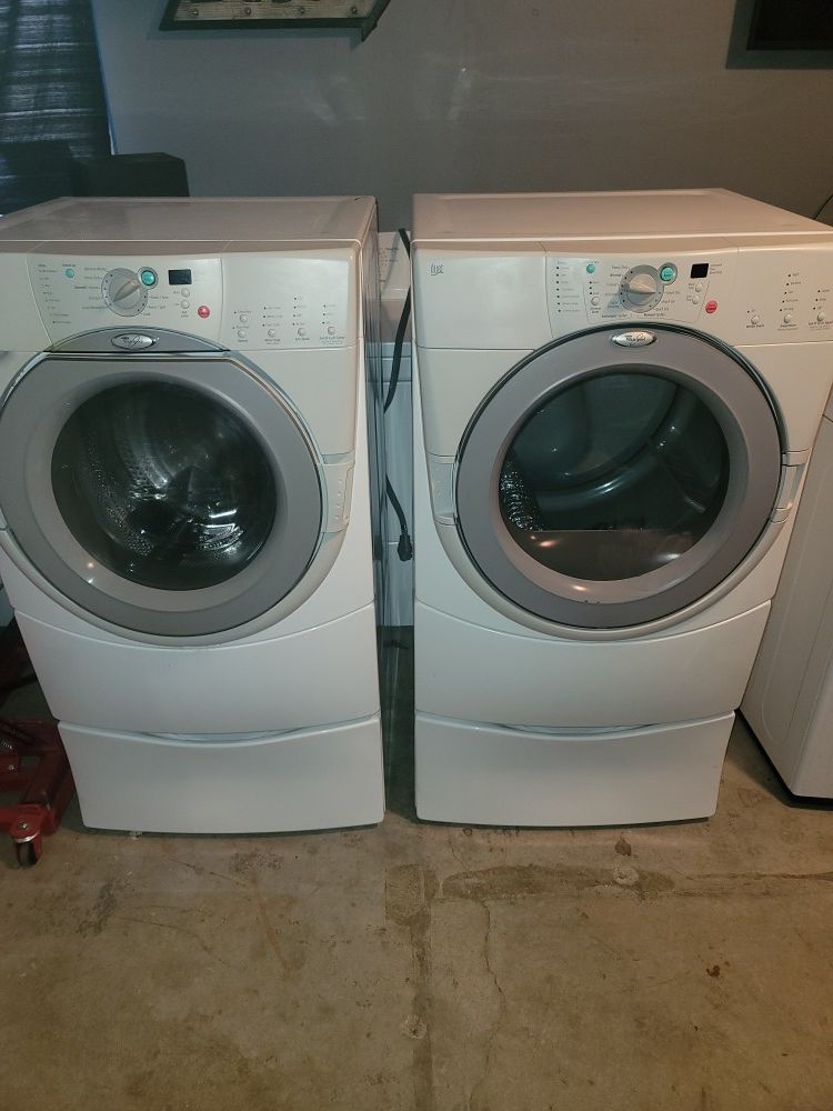 Whirlpool Duet Front load washer and dryer matching set