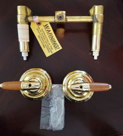Peerless Faucet shower fixture gold plated