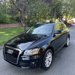 2010 AUDI Q5
