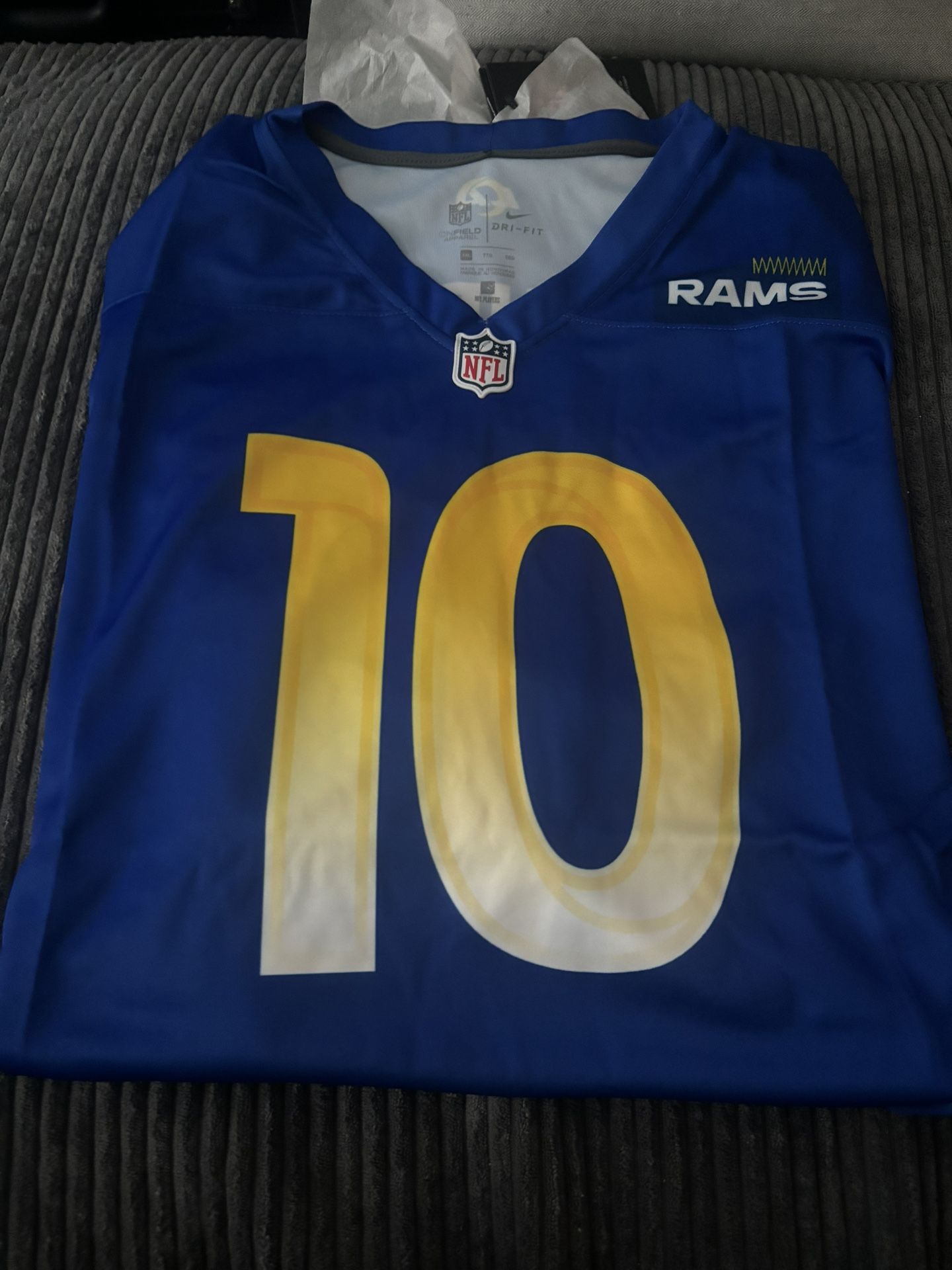 LA Rams 10 Jersey 