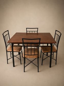 5-Piece Dining Table Set – Table + 4 Chairs
