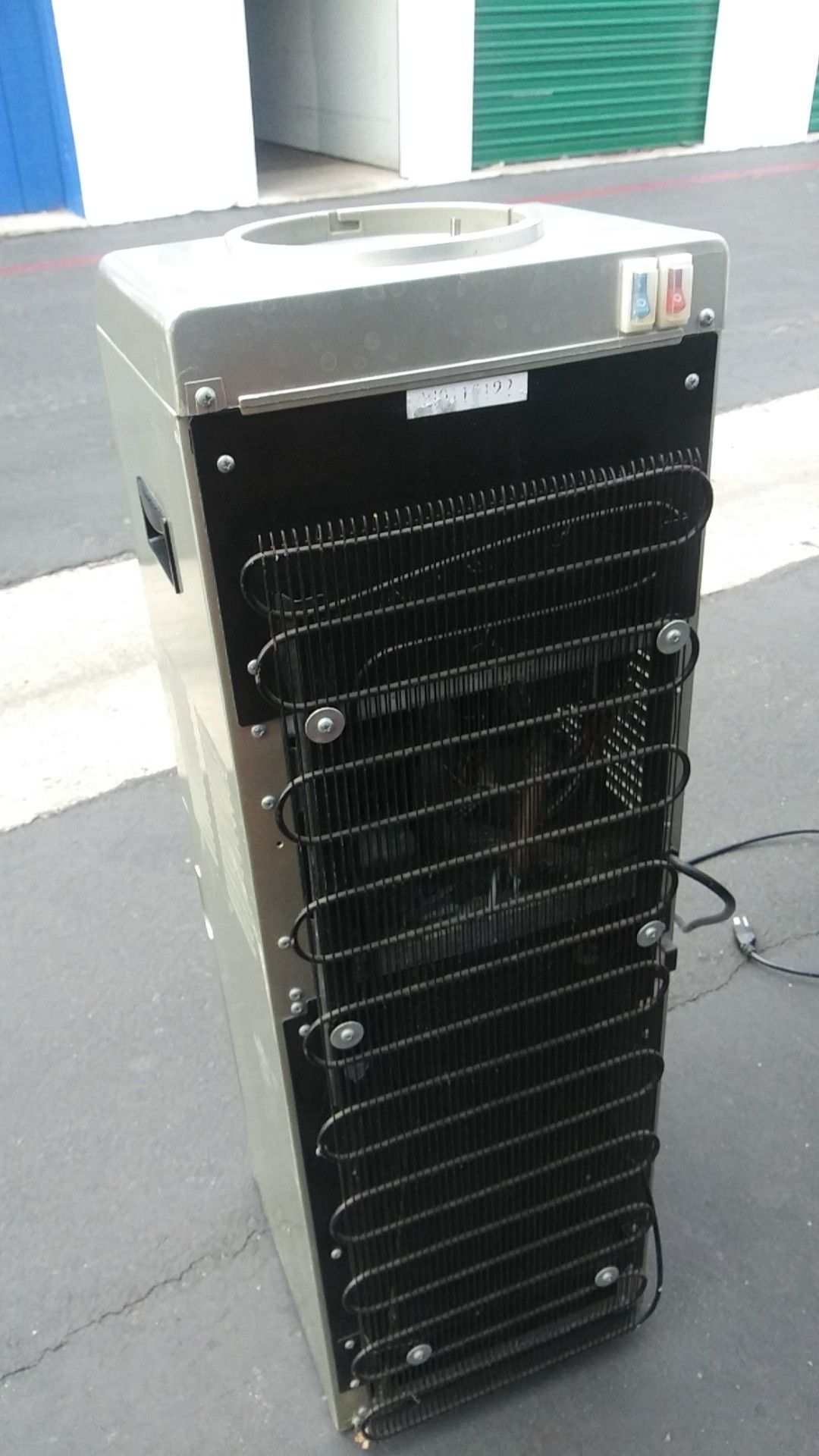 GE profile water cooler & heater & mini fridg for Sale in HUNTINGTN BCH