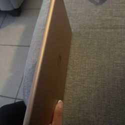 iPad 7th Generation 