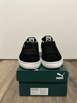 PUMA Suede Junior Sneaker (Little Kid/Big Kid) Size: 5C