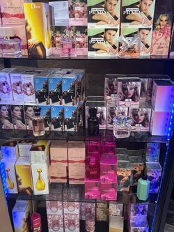 Woman Fragrance Collection Mixed Lot