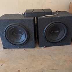 Pioneer Speakers And Amp