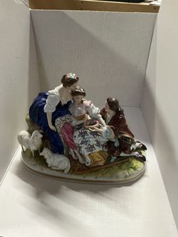 AW FR KISTER PORCELAIN FIGURES