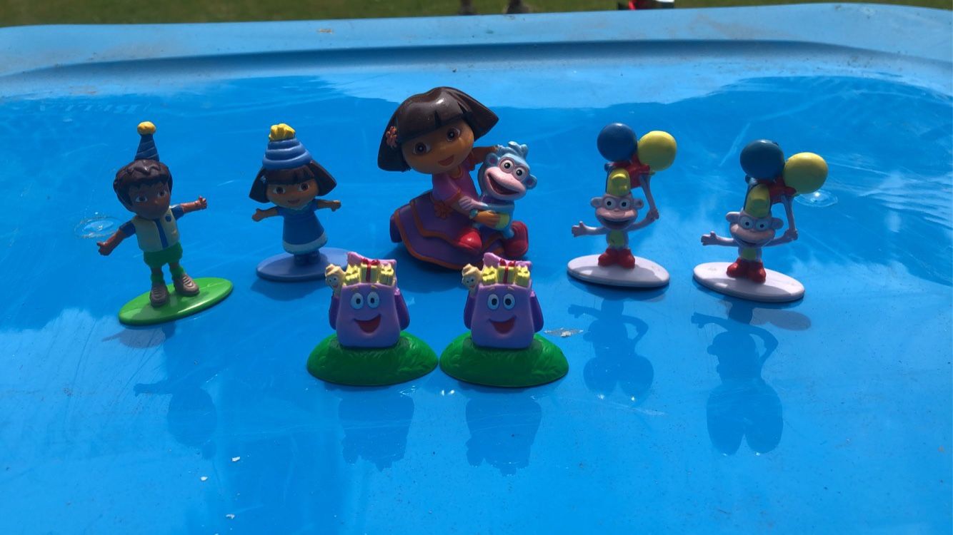 Dora Figures