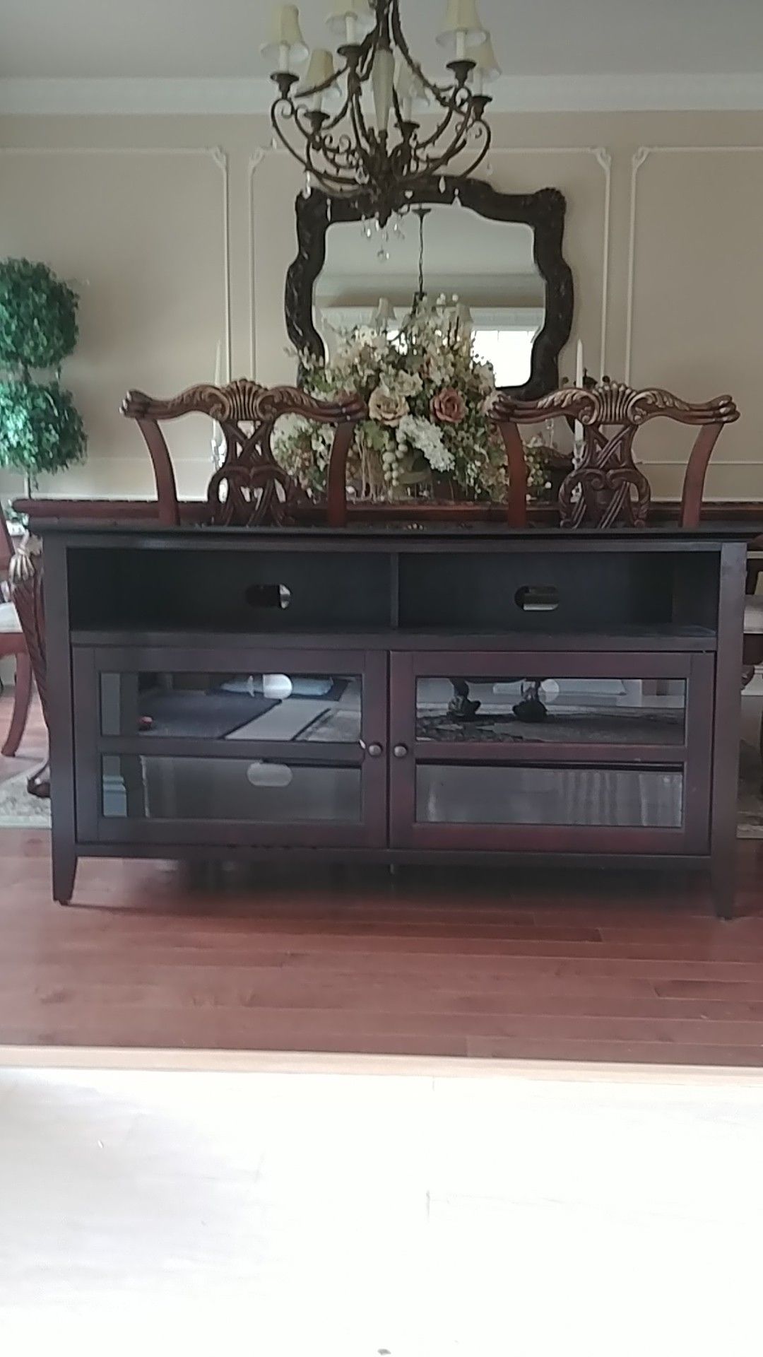 TV stand