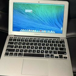 MacBook Air $250