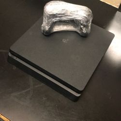 Sony PlayStation 4 Slim 