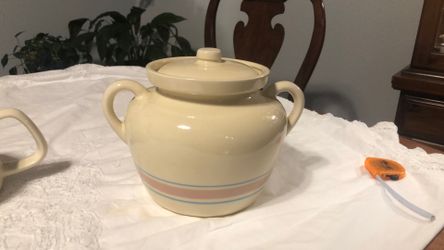 McCoy Bean Pot