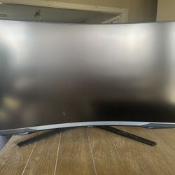 Samsung Curved Gaming Monitor