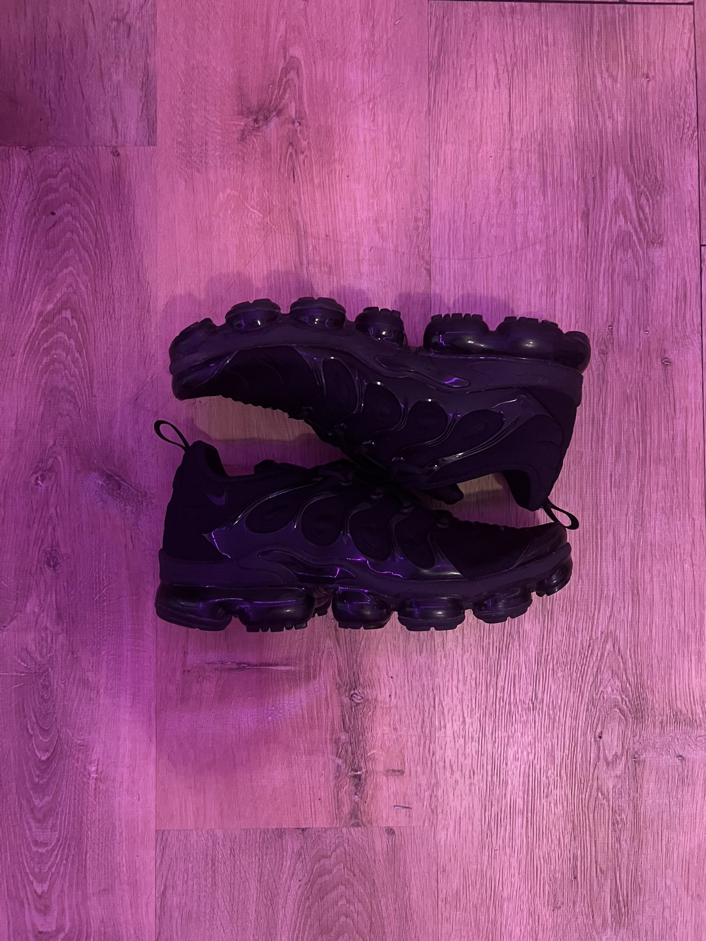 Nike Men’s Air Max Plus 11 (NO BOX)