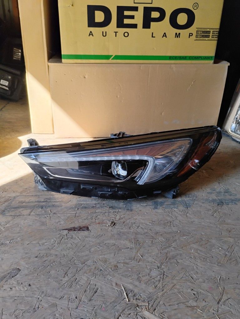 2018-2021 Buick Enclave Headlight Full LED LH OEM