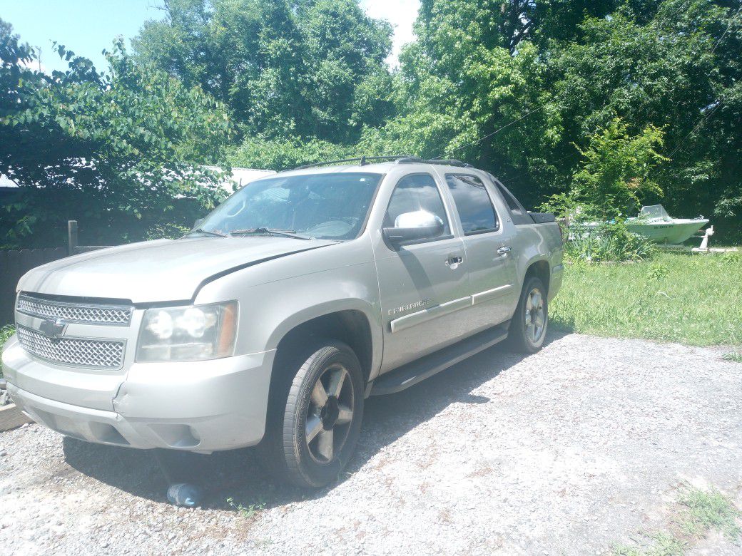 2008 Chevy Avalanche Does Not Run Parts